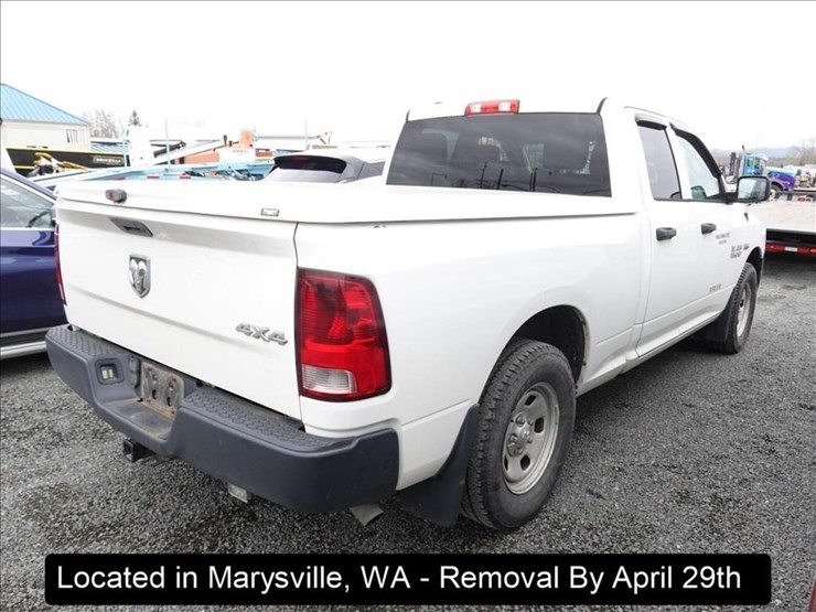 2014-dodge-1500-image-14