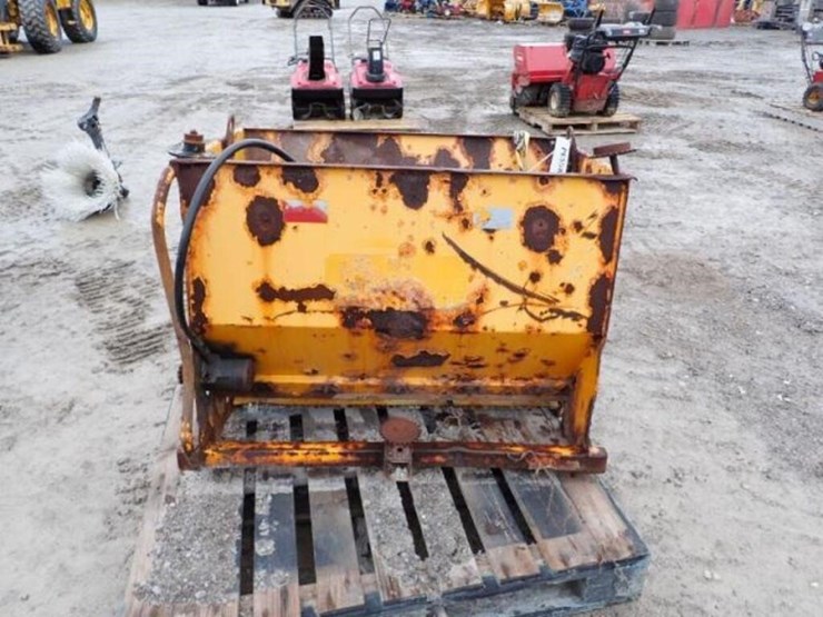 trackless-40-in.-salter/sander-image-3