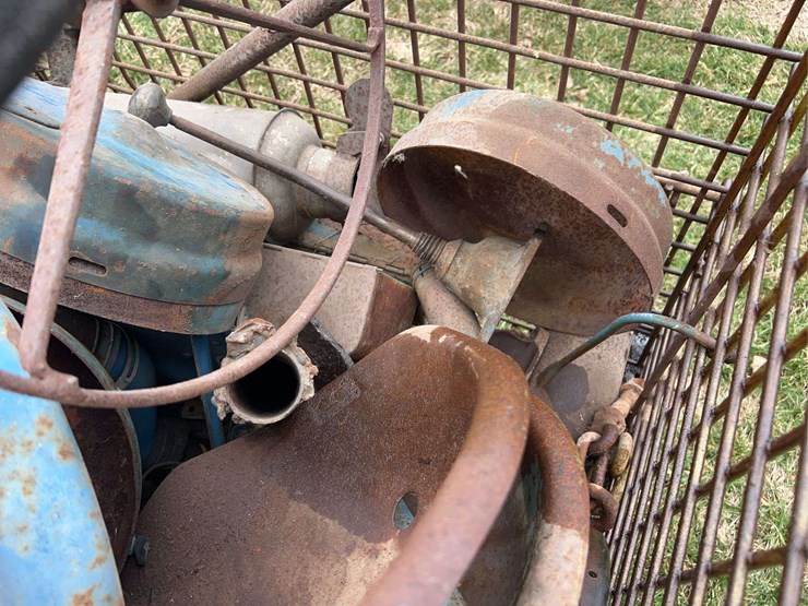 ford-tractor-image-8