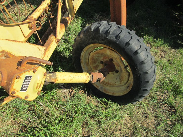 new-holland-256-image-5