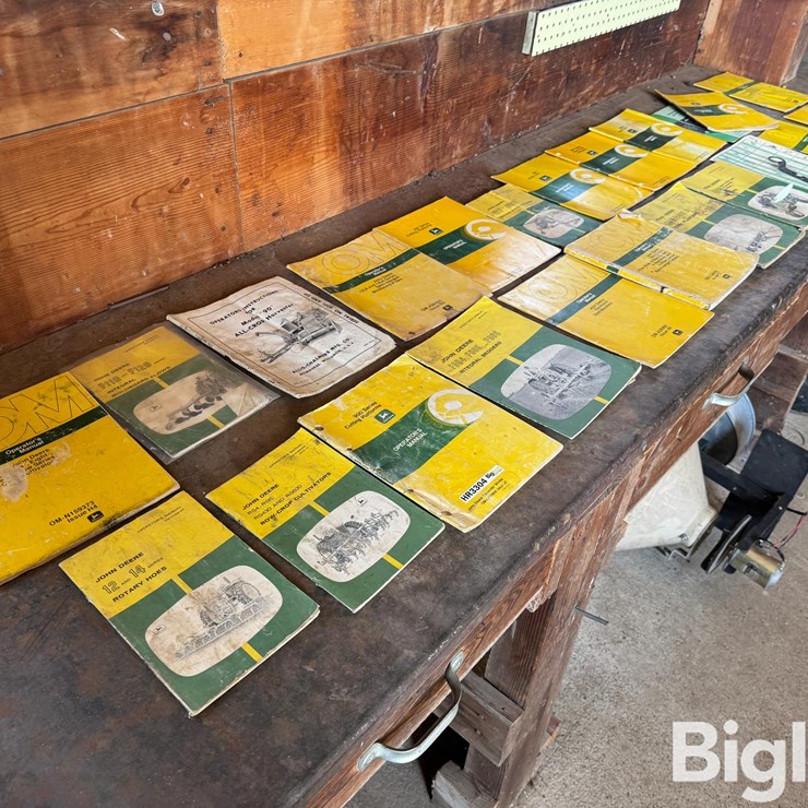 John Deere Owners Manuals