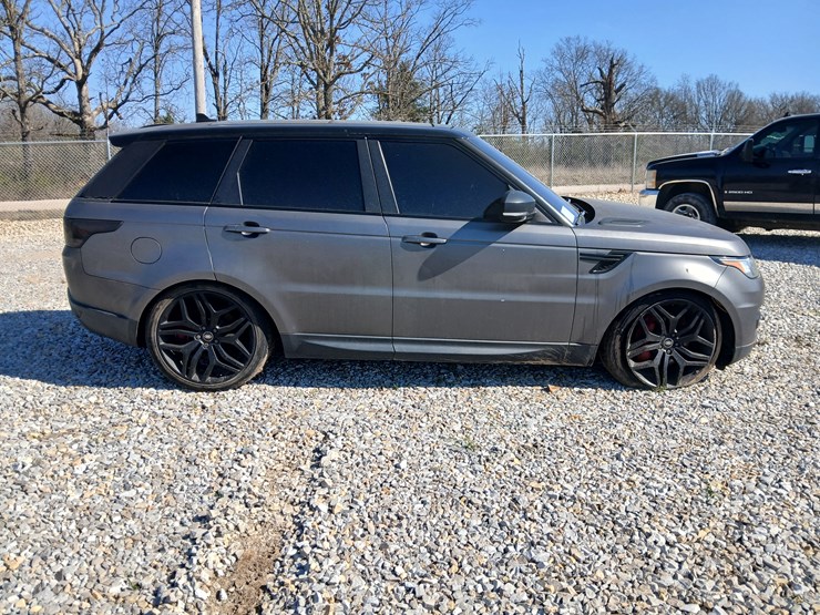 2016-land-rover-range-rover-image-11