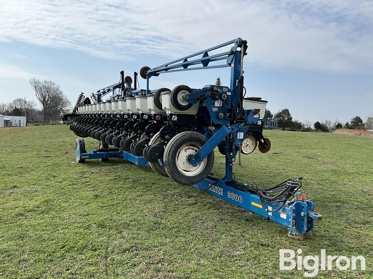 kinze-3600-image-3