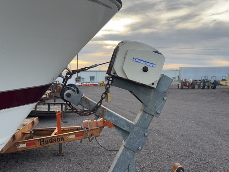 #4009-•-1979-dynamagles-21'-boat-image-4