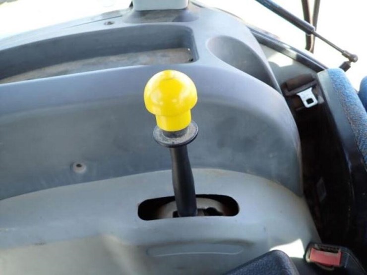 2014-new-holland-t4.75-image-22