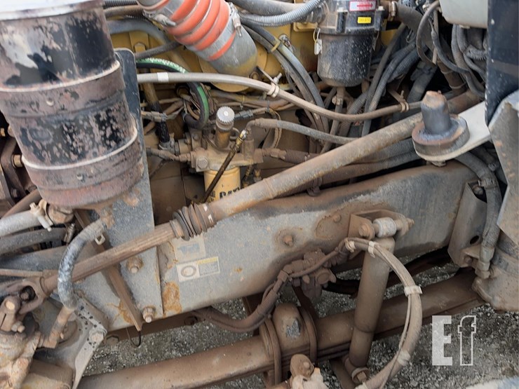 2005-kenworth-t800-image-12