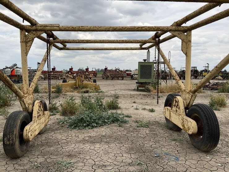 custom-21'x10'-straddle-buggy-image-9