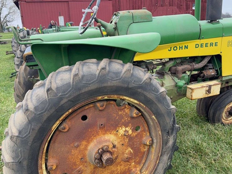 john-deere-630-image-13
