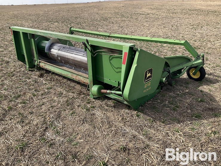 john-deere-212-image-5