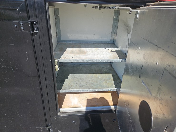 2005-ford-e450-image-17