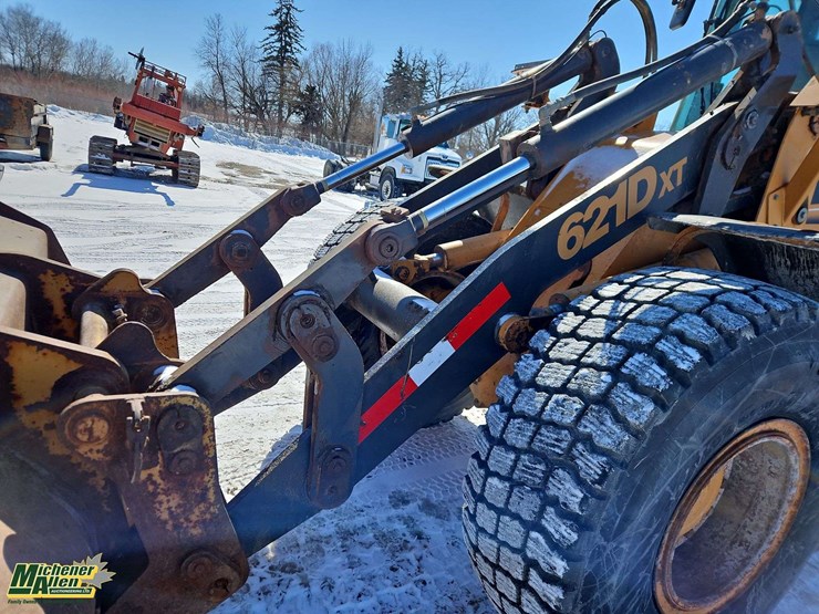 2003-case-621d-xt-image-14