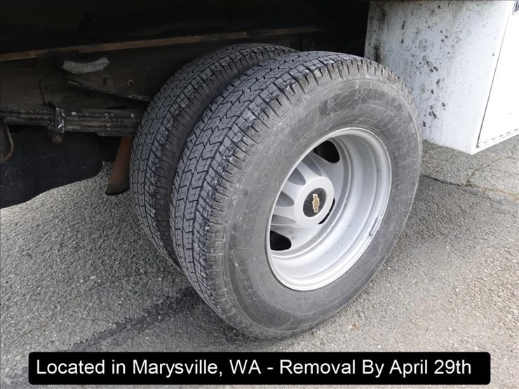 2019-chevrolet-3500-image-3