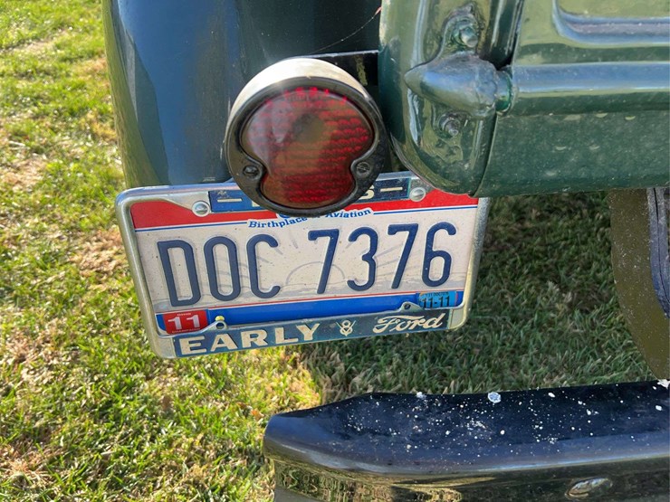 1946-ford-pickup-image-32