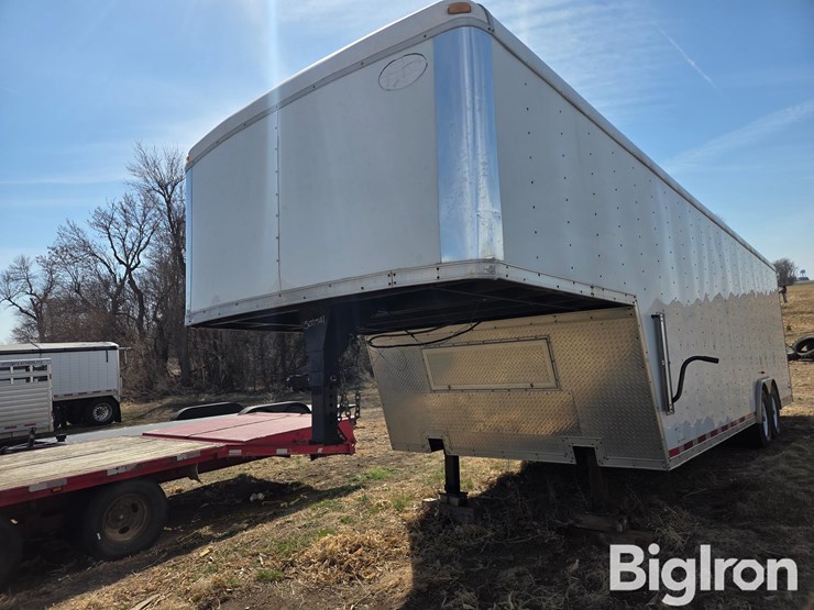 2008-middlebury-t/a-gooseneck-enclosed-trailer-image-1