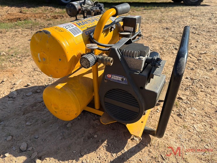 campbell-hausfeld-electric-air-compressor-image-4