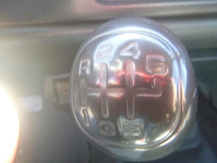 2002-chevrolet-3500-image-11