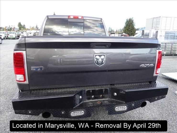 2016-dodge-1500-image-17