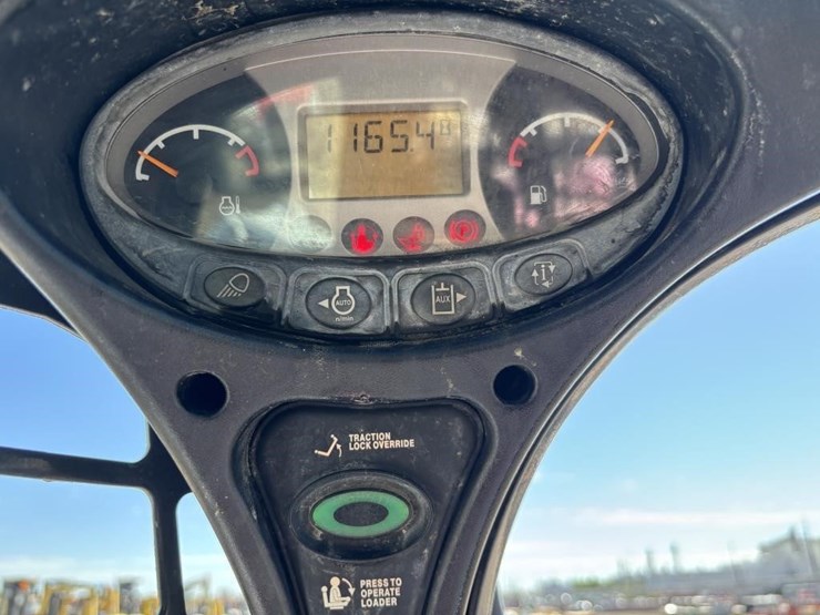 2020-bobcat-s550-image-29