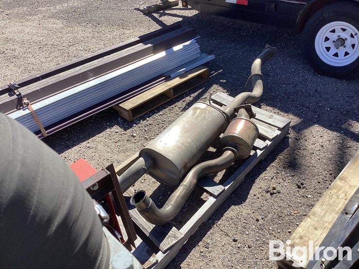 2005-gmc-2500-image-7