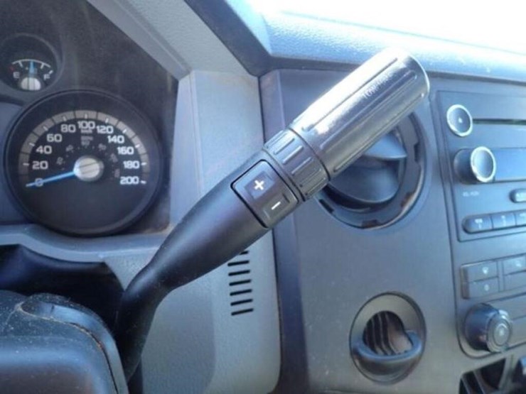 2016-ford-f650-image-16