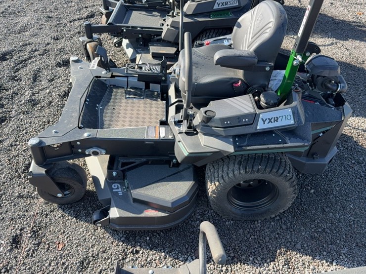 #4051-•-yakta-yxr-710-zero-turn-mower-image-12