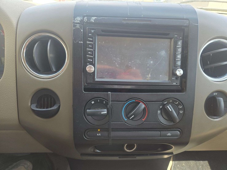 2006-ford-f150-xlt-image-15