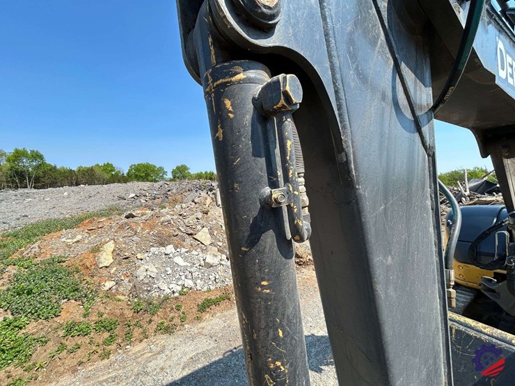 2021-deere-60g-image-42