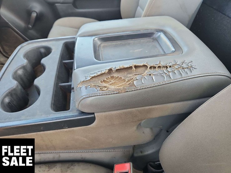 2014-chevrolet-silverado-1500-image-39