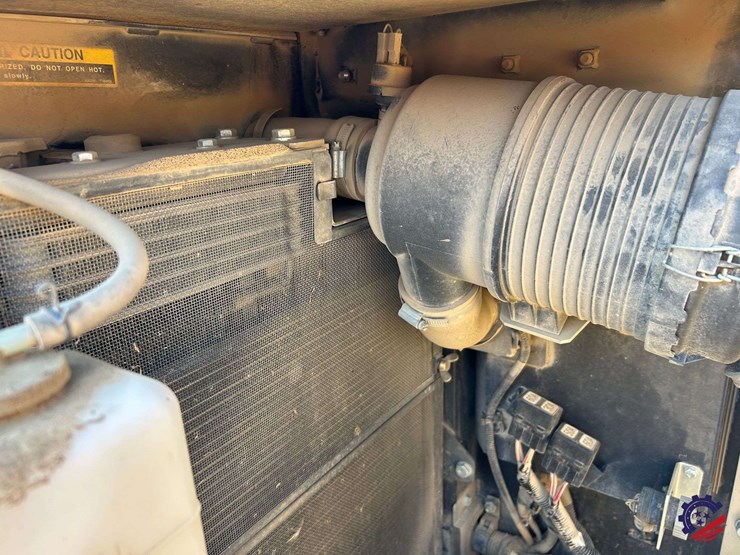 2021-deere-60g-image-61