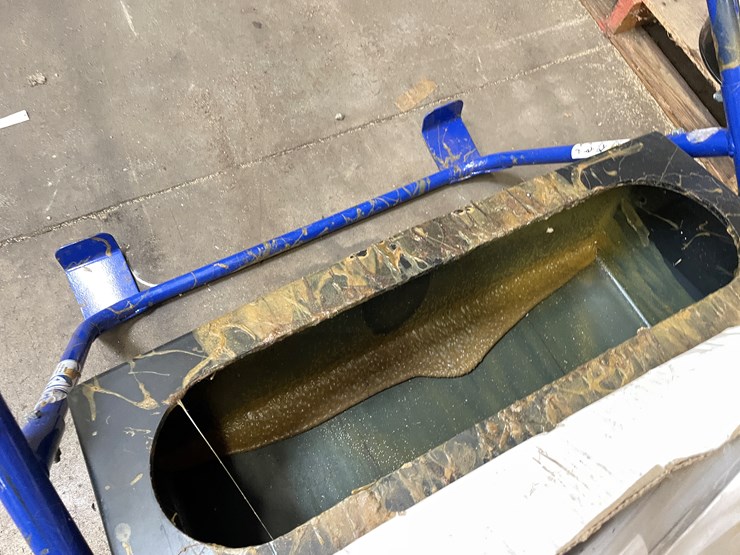 #2551-•-epdm-roofing-equipment-(columbia-heights,-mn)-image-12