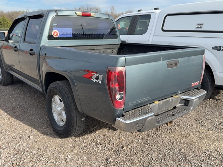 #4018-•-2006-gmc-z71-pickup-truck-image-10