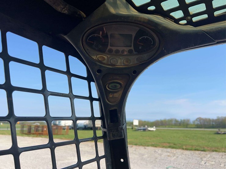 bobcat-t550-image-20