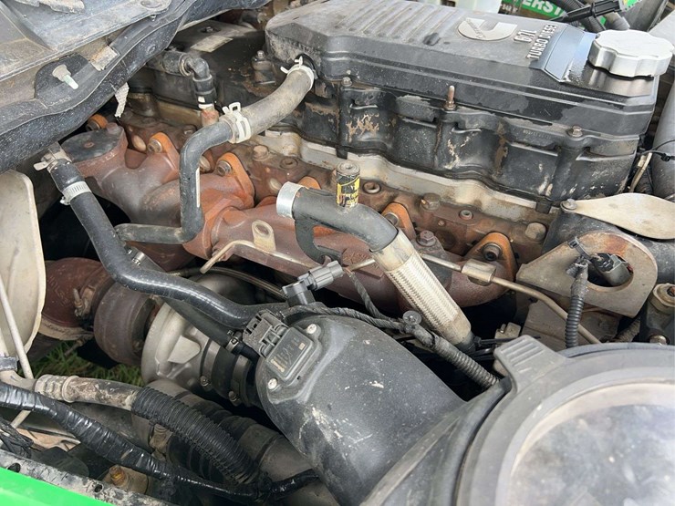 2011-dodge-ram-3500-image-18