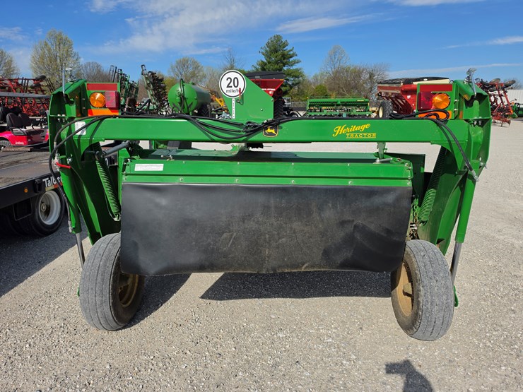 2022-john-deere-s300-image-7