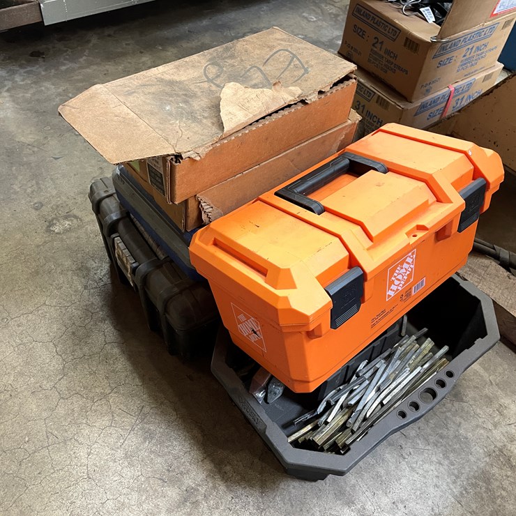 #2542 • Various Tool Boxes and Tools (Columbia Heights, MN)