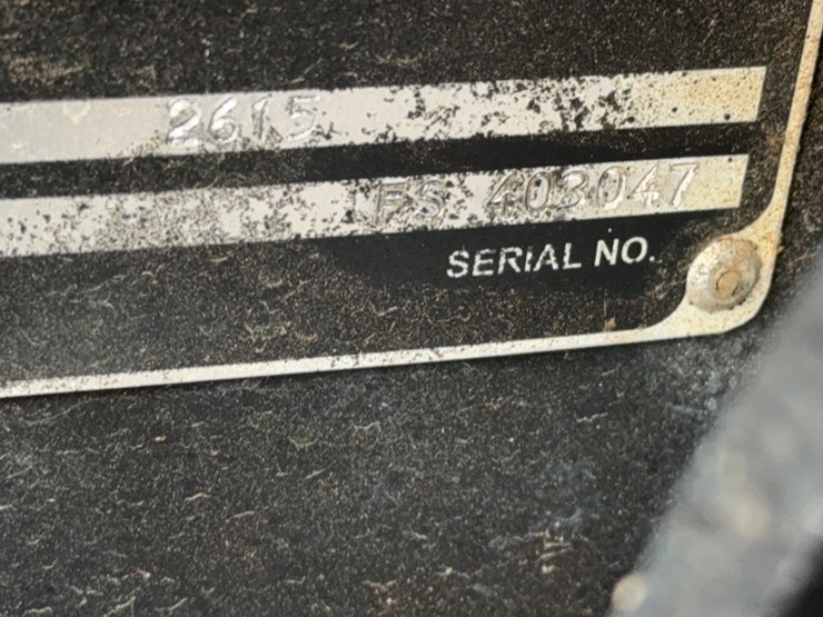 massey-ferguson-2615-image-8