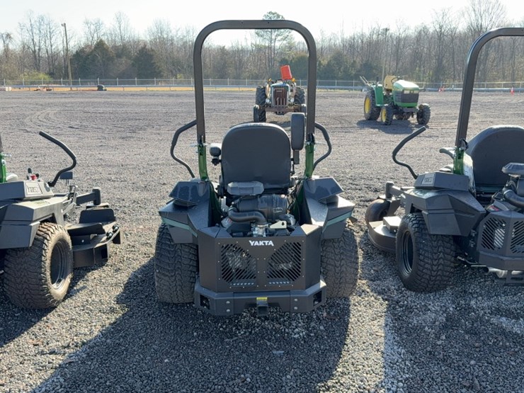 #4051-•-yakta-yxr-710-zero-turn-mower-image-9