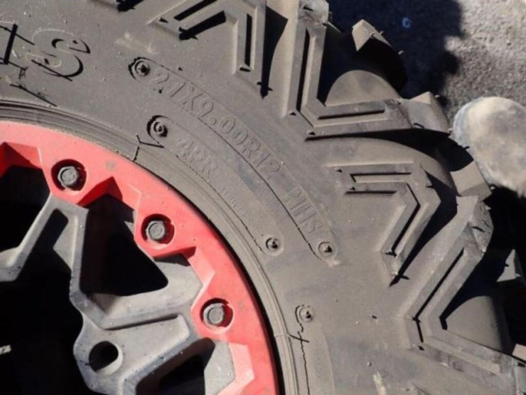 qty-of-(4)-maxxis-big-horn-2.0-side-by-side-image-9