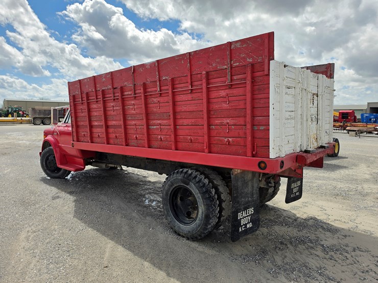 1972-chevrolet-c50-image-10