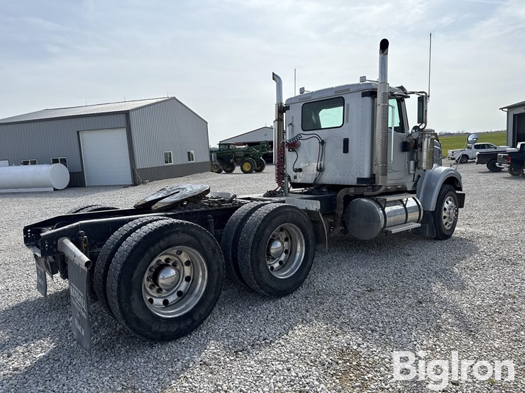 2013-international-9900-image-5