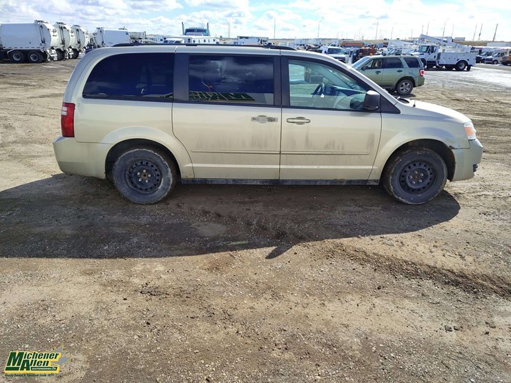 2010-dodge-grand-caravan-se-image-6