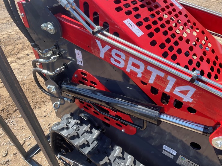 #364-•-unused-2026-agt-skid-steer-loader-(princeton,-mn)-image-10