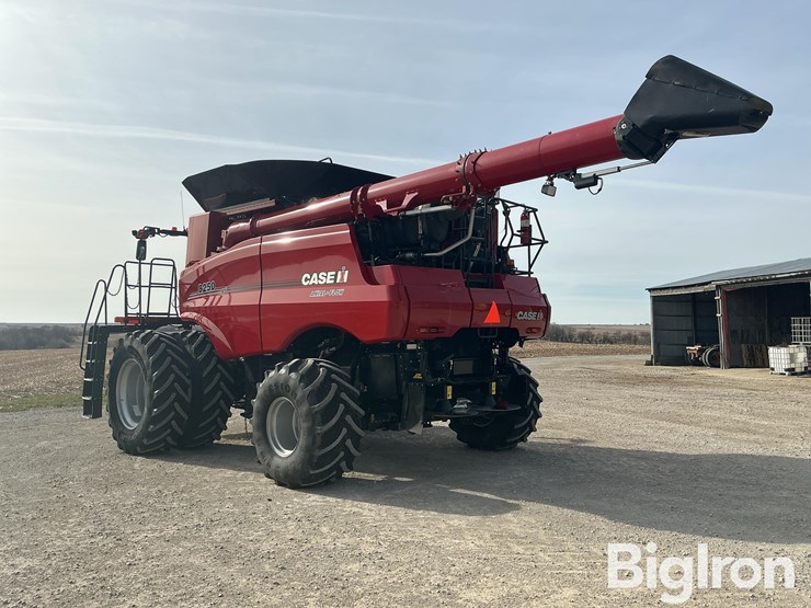 2019-case-ih-8250-image-7