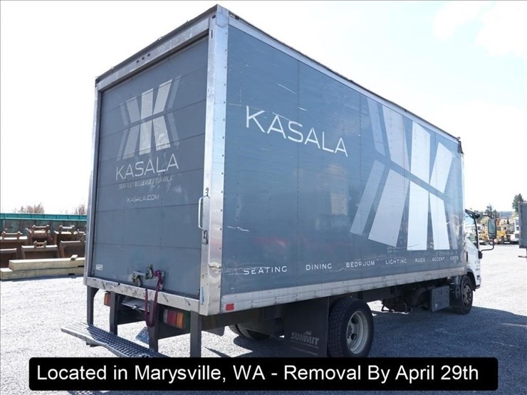 2014-isuzu-nqr-image-17