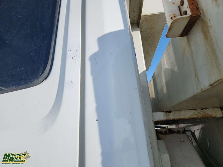 2006-international-durastar-4300-image-57