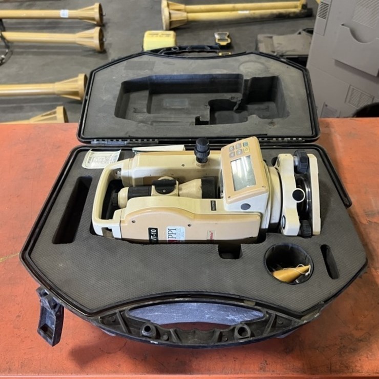 David White DWT-10 Digital Theodolite