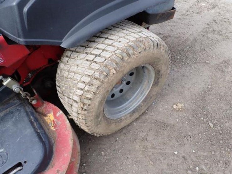 2017-toro-z-master-3000-series-zero-turn-mower-749-image-21