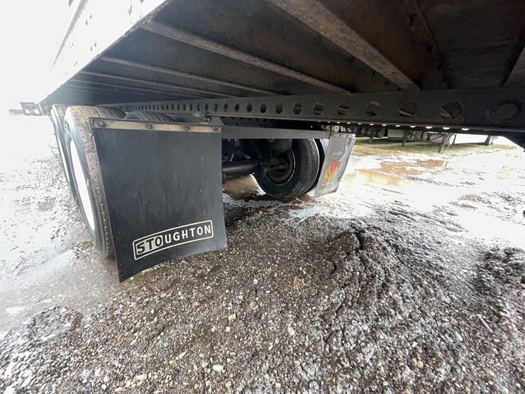 #260-•-2017-stoughton-semi-trailer-(denmark,-wi)-image-12