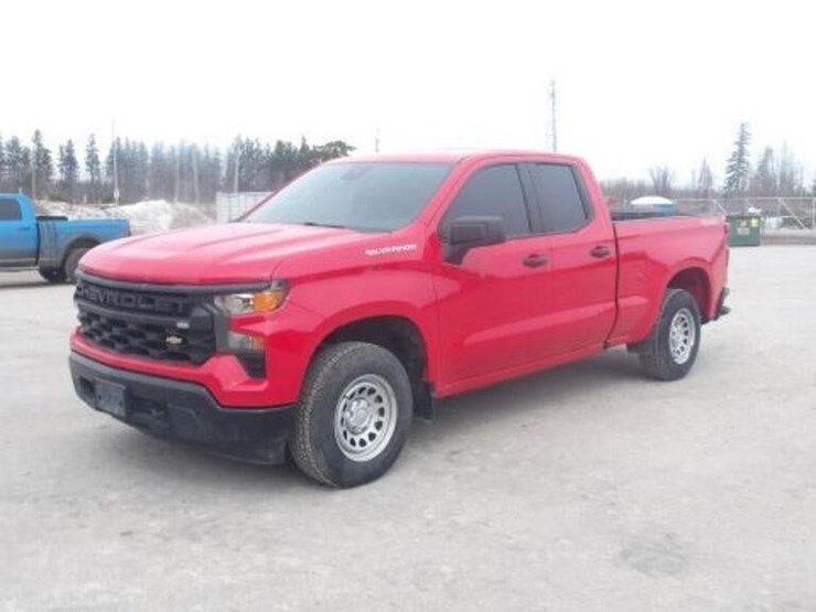 2023-chevrolet-1500-image-1