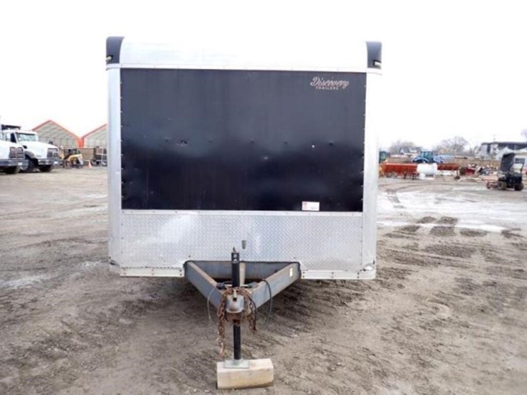 2015-discovery-24-ft-t/a-enclosed-trailer-1d9r1202-image-2